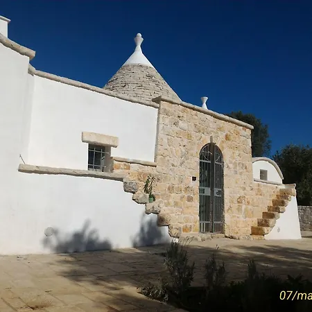度假居 Trullo I Luoghi Del Sole-sunland Latiano